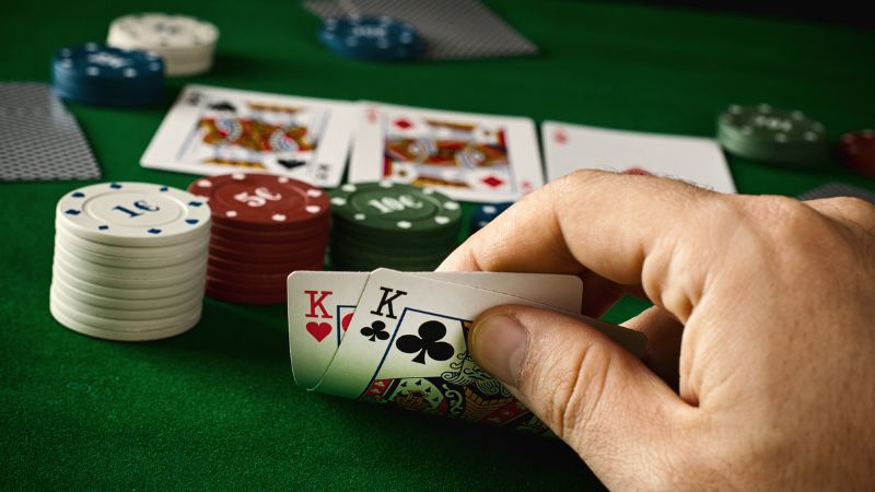 game bai rong lua 3 Chuyên gia BK8 chia sẻ bí quyết chơi game Rồng lửa.